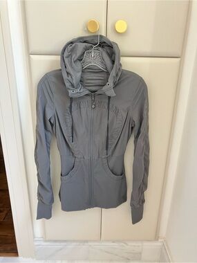 Lululemon Gray Hooded Reversible Zip Jacket - Women's Lightweight Casual Coat